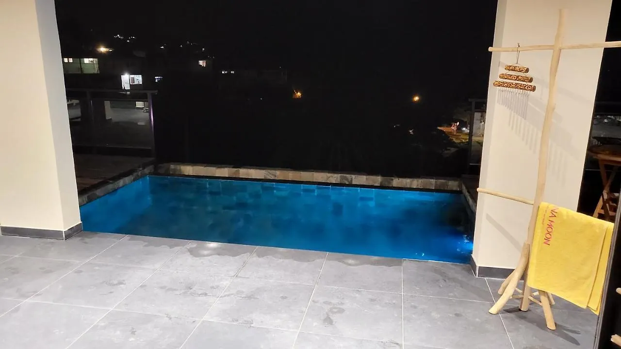 Appartement Vue Mer Avec Piscine Privee A La Trinite 98M² Apartment